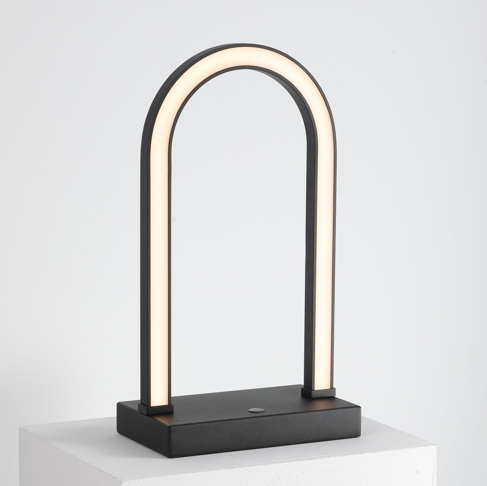 Keshet Table Lamp — Default