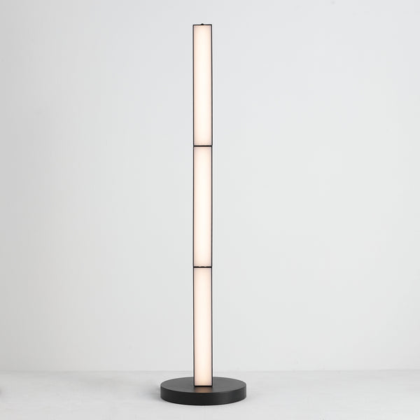 Ma'or Floor Lamp
